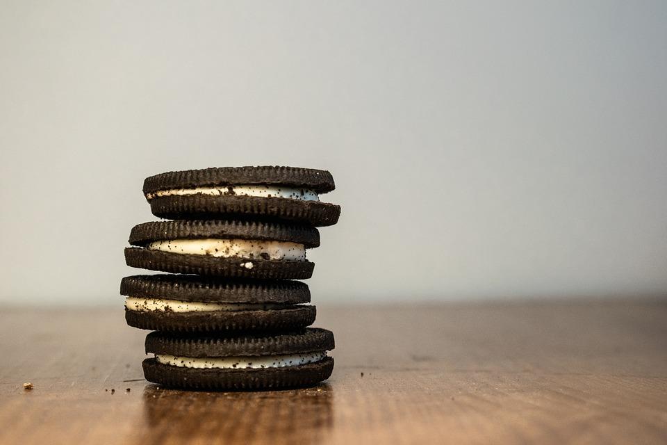 stack of oreo cookies